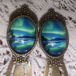 Bookmark Style Hair Accessory Clip Pair / Barrettes W Northern Lights Cabochon
